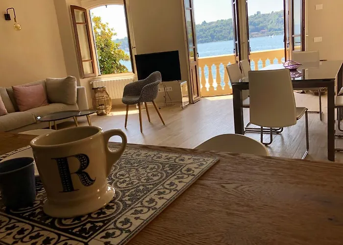 Casa Elisabetta, Affacciata Sul Golfo